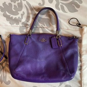 COACH SMALL KELSEY SATCHEL IN PEBBLE LEATHER
